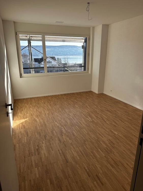 Exklusive 3.5-Zimmer-Wohnung mit Seesicht in Rüschlikon 5