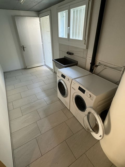 Grosses 6.5-Zimmer Haus in Meggen mit Pergola und Garten an zentraler sowie ruhiger Lage 14