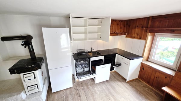 Altbau 5-Zimmer-Einfamilienhaus mit Holzbeheizung in Felsberg zu vermieten 2