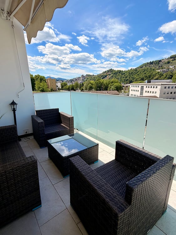Spazioso appartamento di 4,5 locali con balcone Pregasaona a Lugano. 3