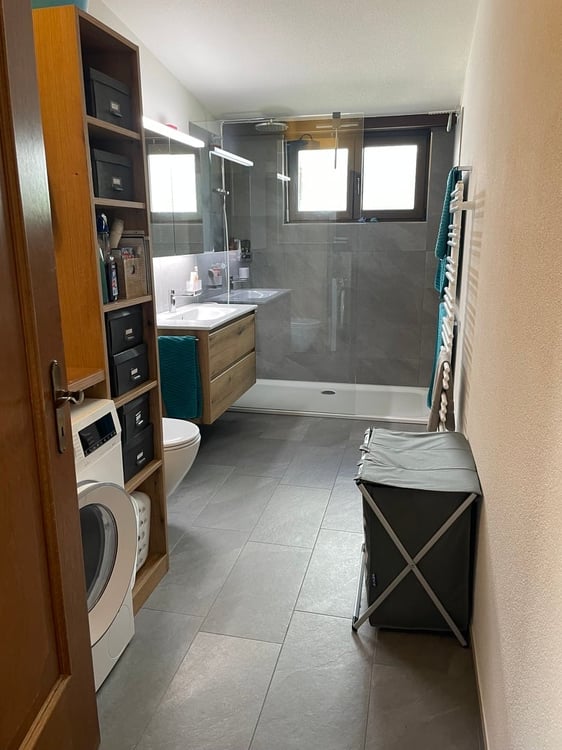 Charmantes Wohnjuwel im Bungalow-Stil mit Garten / Parkplatz & Garage inklusive 3