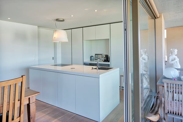 Helle 4½-Zimmer-Wohnung mit grosser Sonnenterrasse und Weitsicht 4