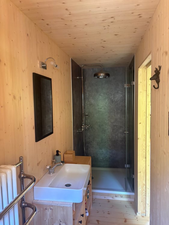 Vollständig renoviertes 7.5-Zimmer-Chalet mit traumhafter Walensee- und Churfirsten-Aussicht 15