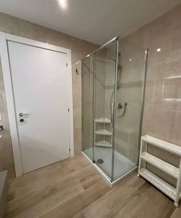 Appartamento luminoso di 3 locali con balcone a Lugano – Disponibile subito 4