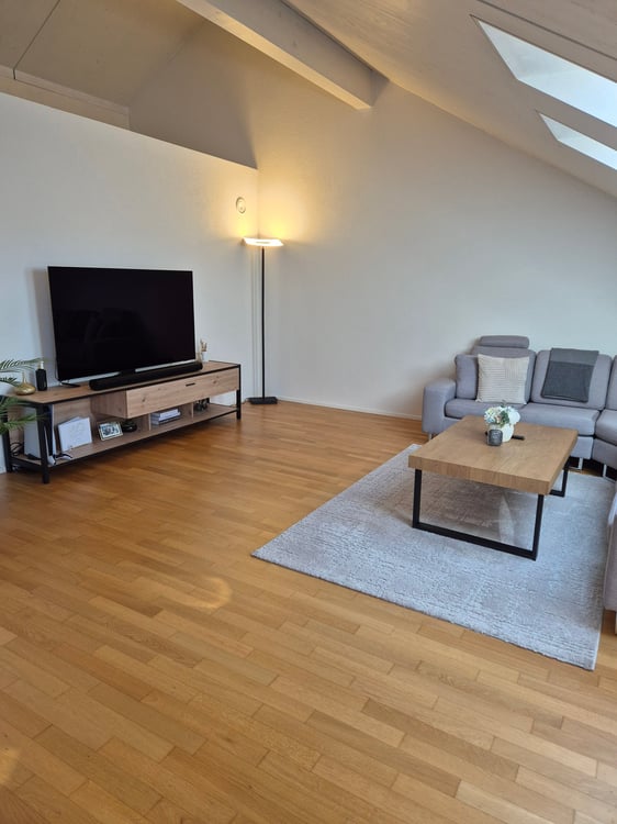 Moderne Wohnung mit Top Ausbau 9