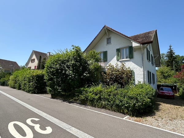 Wohnhaus in Frick mit 1548 m² Grundstück 5