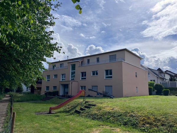 Exklusive, lichtdurchflutete 4.5-Zimmer-Attikawohnung in Würenlos 14