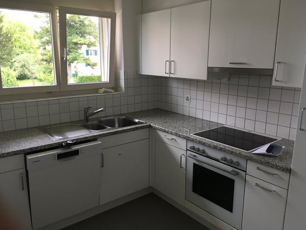 Helle 4.5-Zimmer-Wohnung in Bahnhofs- und Seenähe in Steckborn 2