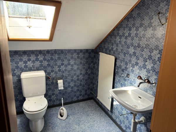 Aelteres Einfamilienhaus mit Sanierungs-/Modernisierungspotential 4