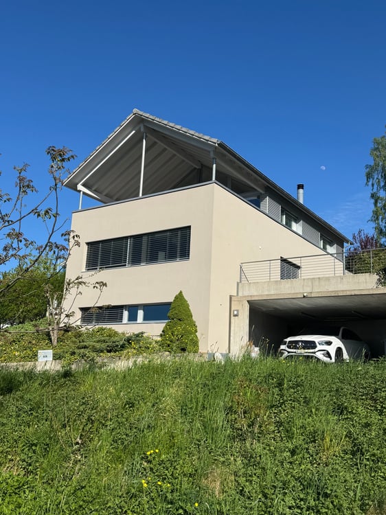 Traumhafte Villa mit einzigartigem Jura-Panoramablick in Roggwil BE 1