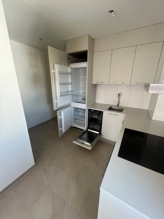 Moderne 1.5-Zimmer-Wohnung mit Balkon in Bassersdorf - ab sofort verfügbar 3