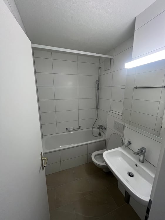 Moderne 1.5-Zimmer-Wohnung mit Balkon in Bassersdorf - ab sofort verfügbar 5