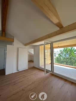 Charmante 2.5-Zimmer-Dachwohnung mit Balkon in Biel/Bienne 4
