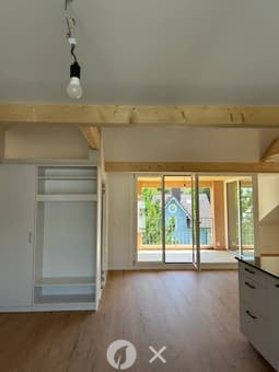Charmante 2.5-Zimmer-Dachwohnung mit Balkon in Biel/Bienne 6