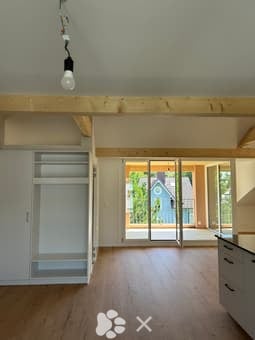 Charmante 2.5-Zimmer-Dachwohnung mit Balkon in Biel/Bienne 6