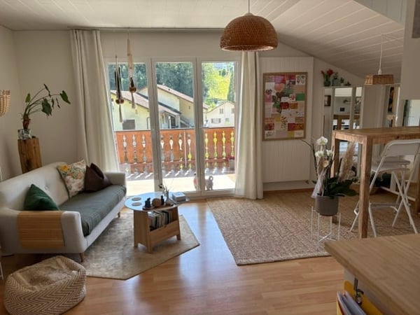Charmante 2-Zimmer-Dachgeschosswohnung an ruhiger Lage in Willisau 2