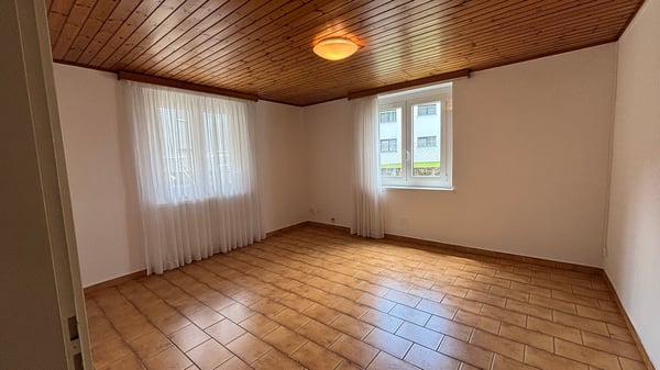 Appartamento di 3.5 locali con balcone a Monte Carasso 2