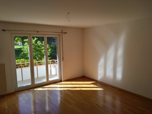 Attraktive 2.5-Zimmer-Wohnung mit Balkon an ruhiger Lage 2