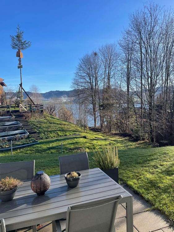 Exklusive Gartenwohnung in Seenähe, Einsiedeln 6