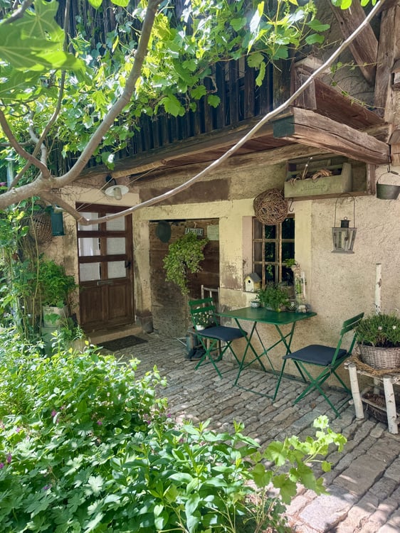Maison de caractère village proche de Villersexel – 8 pièces avec grand jardin 2