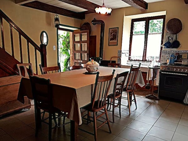 Maison de caractère au cœur de Villersexel – 8 pièces avec grand jardin 6