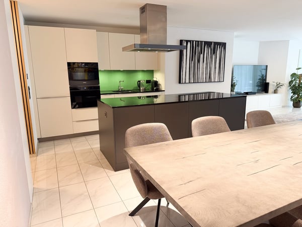 Moderne und grosszügige 3.5-Zimmer-Gartenwohnung mit 80 m² Aussenbereich 9