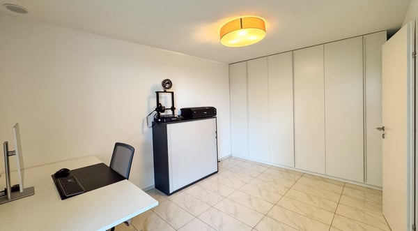 Moderne und grosszügige 3.5-Zimmer-Gartenwohnung mit 80 m² Aussenbereich 14