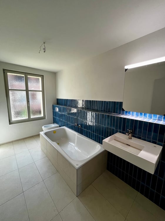 Erstbezug in historischer Villa: 3.5-Zimmer, ideal auch für Wohngemeinschaft (2 Bäder) 8