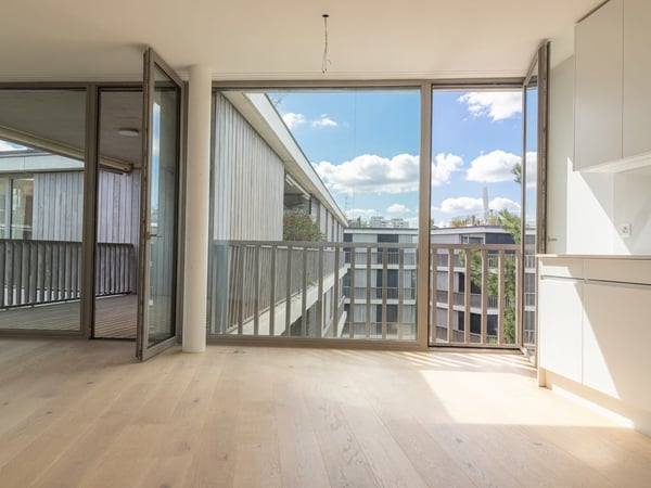 Moderne 3.5 Zimmer-Attikawohnung mit grosszügiger Dachterasse und hochwertigem Ausbaustandard 8