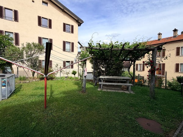Appartamento di 4 locali con vista e giardino a Comano – disponibile dal 1° luglio 2026 2