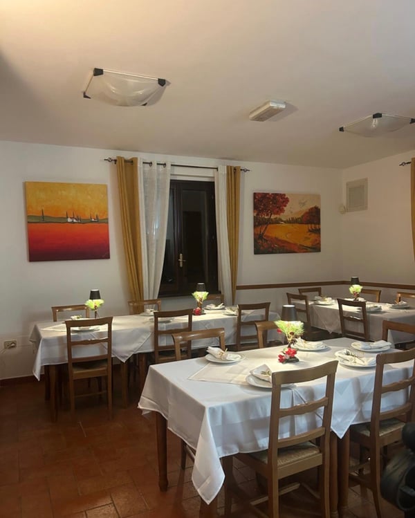 Exklusives Panorama Anwesen , Wohnerlebnis & Investment in den Marken 14