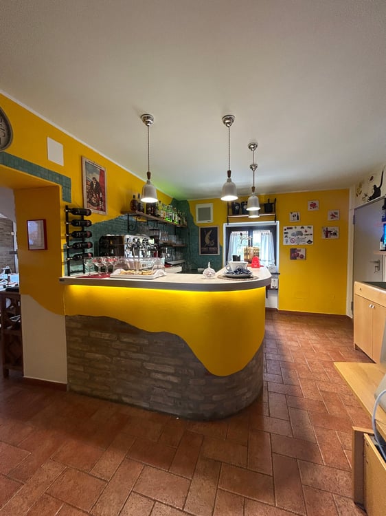 Exklusives Panorama Anwesen , Wohnerlebnis & Investment in den Marken 18