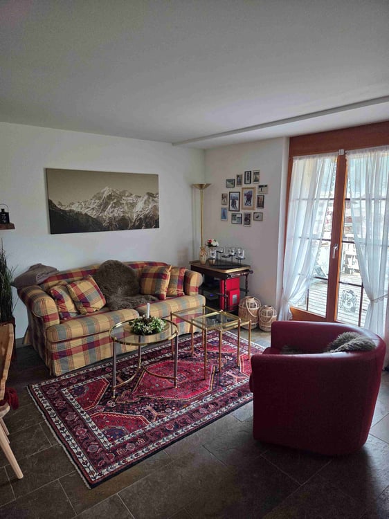 Ski in - Ski out: 3.5-Zimmer-Terrassenwohnung an bester Lage in Grächen 7