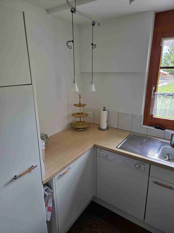 Ski in - Ski out: 3.5-Zimmer-Terrassenwohnung an bester Lage in Grächen 11