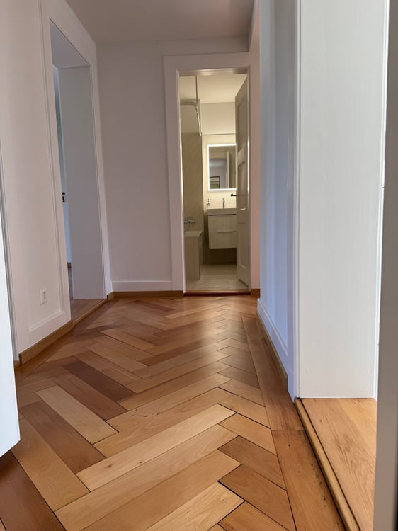 Charmante, sonnige 3-Zimmer-Wohnung mit Balkon nähe Kreuzplatz – Wohnen mit Stil 4