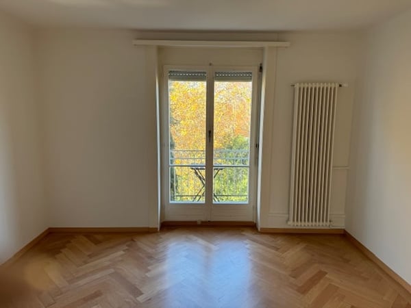 Charmante, sonnige 3-Zimmer-Wohnung mit Balkon nähe Kreuzplatz – Wohnen mit Stil 5