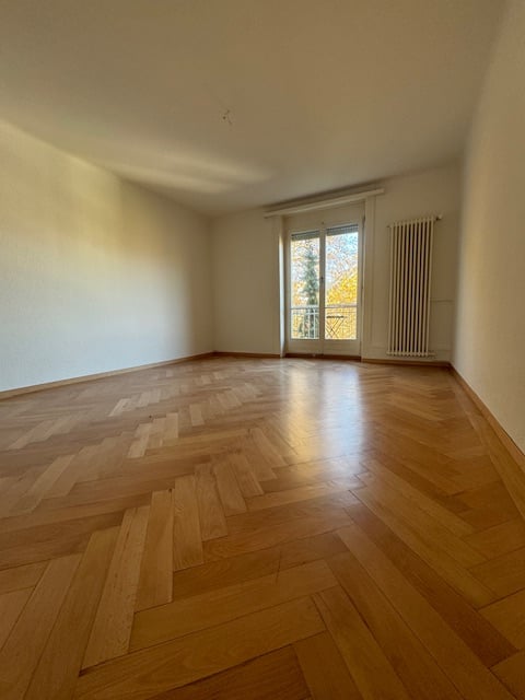 Charmante, sonnige 3-Zimmer-Wohnung mit Balkon nähe Kreuzplatz – Wohnen mit Stil 6