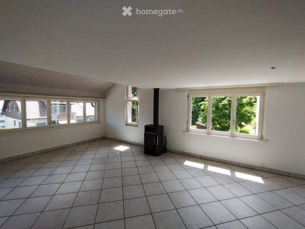 Grosszügige 4.5-Zimmer-Maisonette-Wohnung in Binz 2