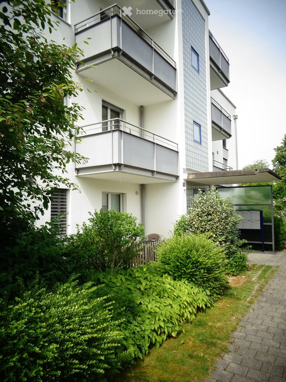 Grosszügige 3.5-Zimmer-Eigentumswohnung mit grossem Balkon und Aussicht ins Grüne 3
