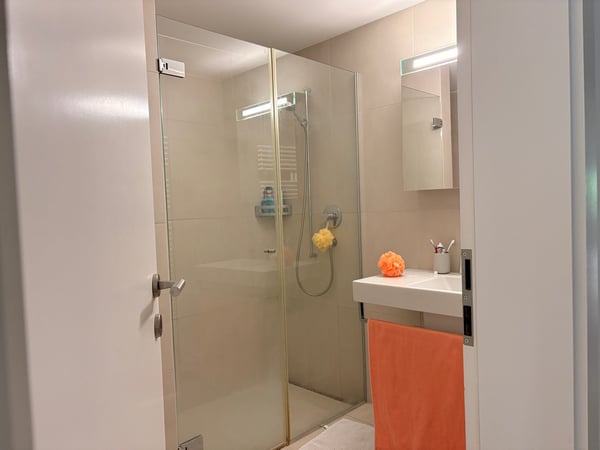 It's a wonderful life in this 2 Bed 2 Bath modern apartment in the heart of Seefeld! 8