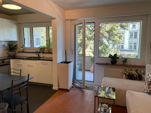 1.5-Zimmer-Wohnung mit Blick auf die Scherzligschleuse 1
