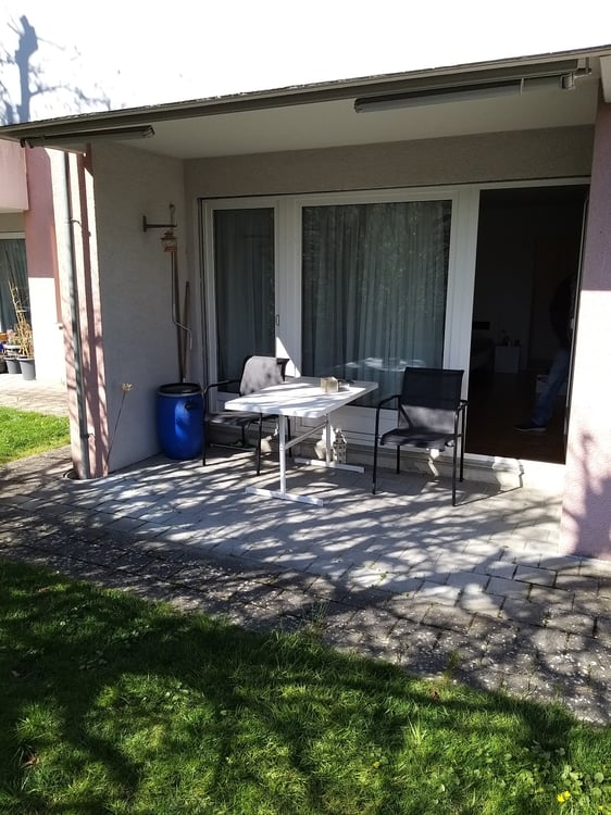 praktische Wohnung mit Balkon an beliebter Lage in Volketswil 4