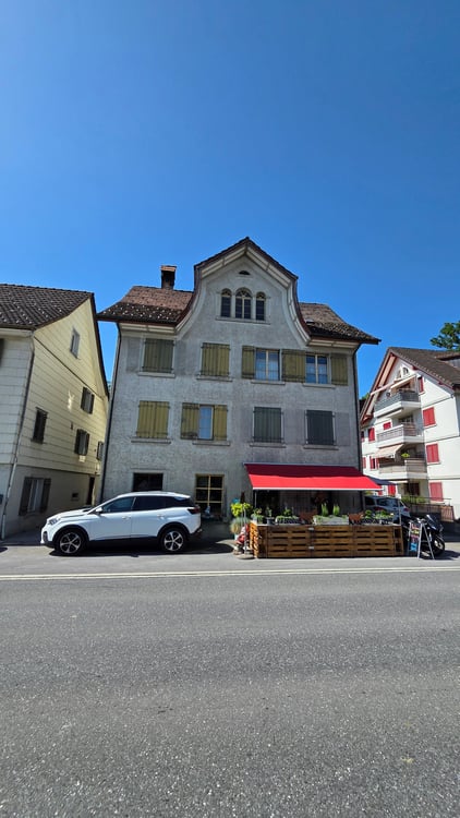 Charmante, zentrale 1.5-Zimmer-Wohnung in Neuhaus SG - Ab 1.7.2026 verfügbar 3