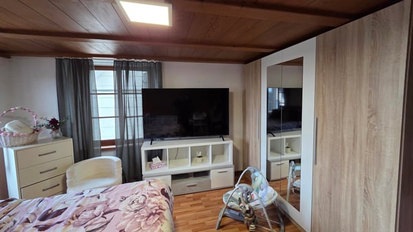 Charmante, zentrale 1.5-Zimmer-Wohnung in Neuhaus SG - Ab 1.7.2026 verfügbar 11