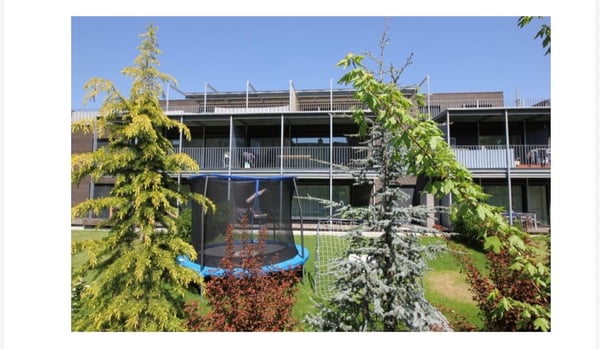 Gartenwohnung mit grosser Rasenfläche 1