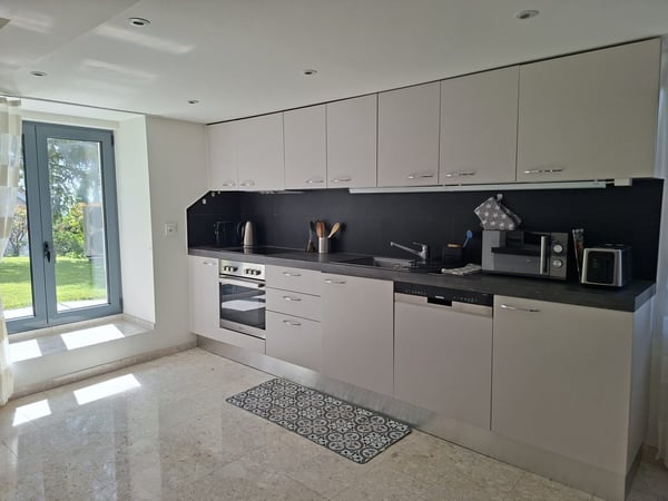 Charmant appartement de 4,5 pièces à louer au Mont-sur-Lausanne 12