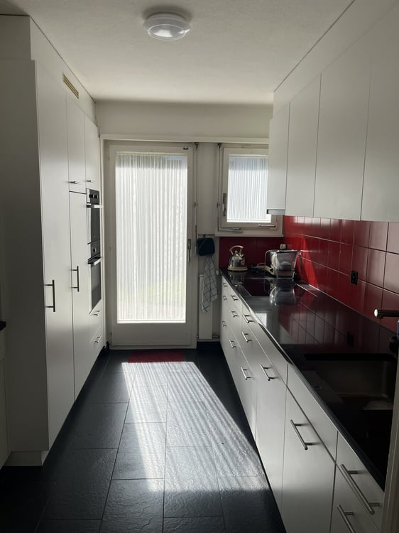 Grosszügiges Einfamilienhaus am Fuss des Zugerberges 3