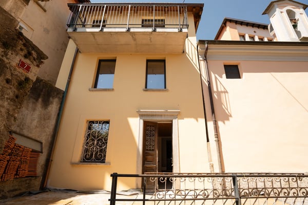 Casa storica ristrutturata nel cuore di Treggia 1