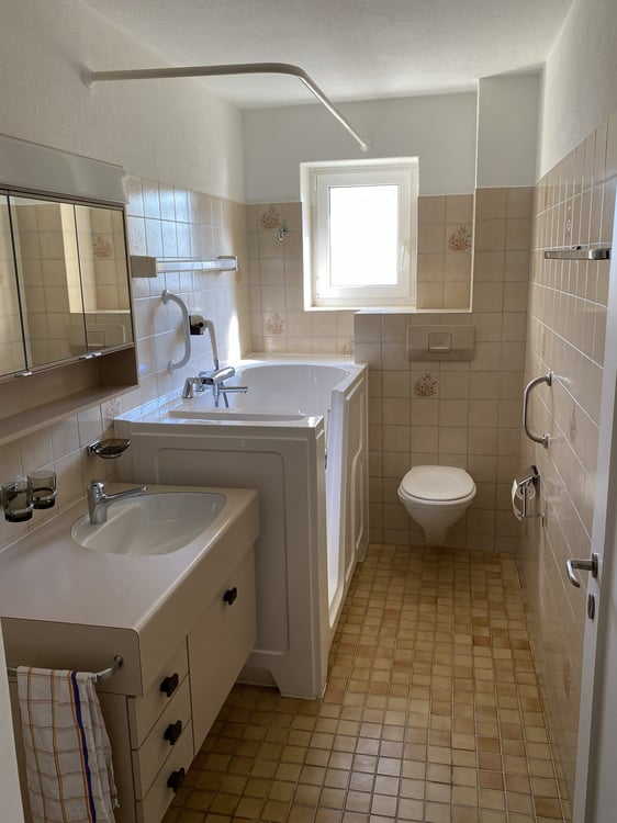 Charmante 3-Zimmer-Wohnung mit Balkon in Wädenswil 4