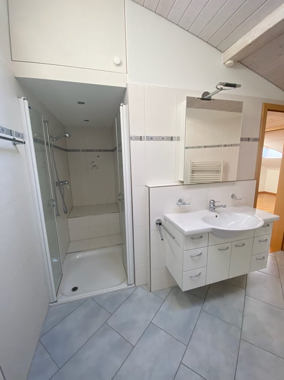 Charmante 3-Zimmer-Maisonette-Wohnung in Samstagern 17